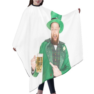 Personality  Leprechaun Pointing At Glasses Of Beer, Isolated On White Hair Cutting Cape