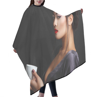 Personality  Young Asian Woman And Tea Ceremony Hair Cutting Cape