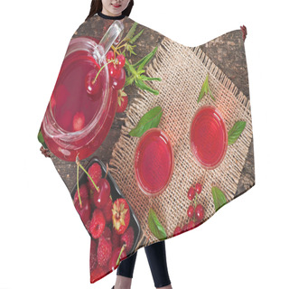 Personality  Red Currant Drink Hair Cutting Cape
