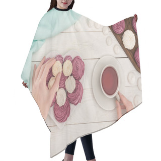 Personality  Woman With Marshmallows And Tea  Hair Cutting Cape
