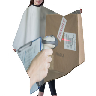 Personality  Worker Scanning Boxes Barcode Hair Cutting Cape