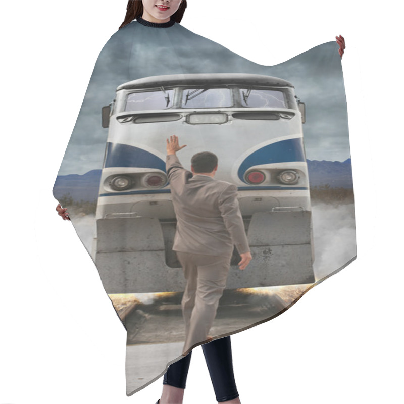 Personality  Stopping The Train Hair Cutting Cape