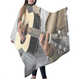 Personality  Man Playing Guitar Hair Cutting Cape