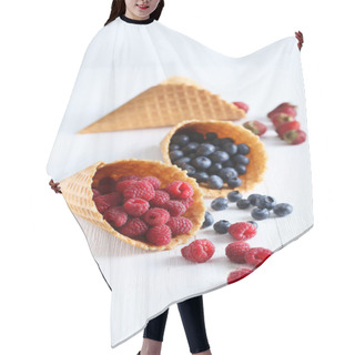 Personality  Waffle Cones With Berries Hair Cutting Cape