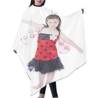 Personality  Adorable Little Girl In Ladybug Costume Hair Cutting Cape