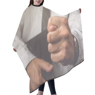 Personality  Businessman With Fig Hand Sign Hair Cutting Cape