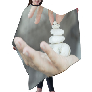 Personality  Gravel Pile In Hands Hair Cutting Cape