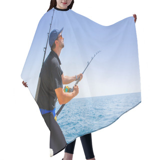 Personality  Blue Sea Offshore Fishing Boat With Fisherman Hair Cutting Cape