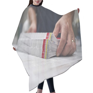 Personality  Bookbinding Hair Cutting Cape