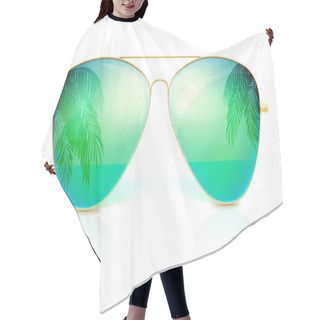 Personality  Realistic Sunglasses, Classic Shape In Fine Gold Frame Isolated On White Background. Icon Of Sunglasses With Green Glass, Reflection Of The Palm Trees, The Sea And The Horizon. Stylish Accessories. Hair Cutting Cape