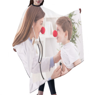 Personality  Smiling Adorable Female Doctor Clown Listen Patient Heart  Hair Cutting Cape
