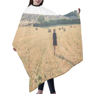 Personality  Back View Of Girl In Hat Walking On Agricultural Field With Hay Bales, Provence, France Hair Cutting Cape