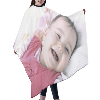 Personality  Laughing Baby Hair Cutting Cape