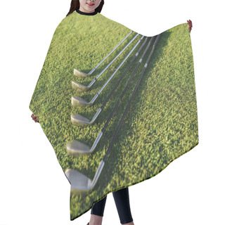 Personality  Golf Clubs On Grass Hair Cutting Cape