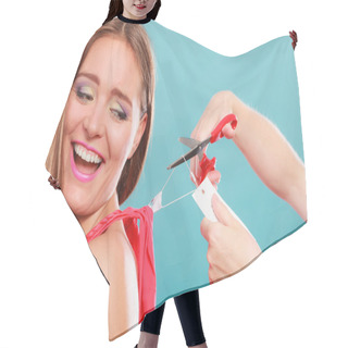 Personality  Woman  Cutting Label  Off New Dress Hair Cutting Cape