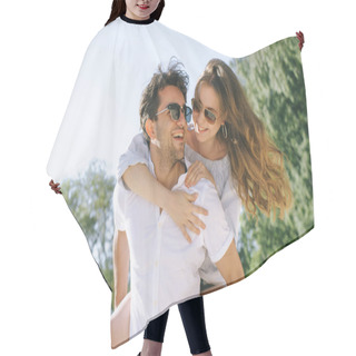 Personality  Piggyback Hair Cutting Cape