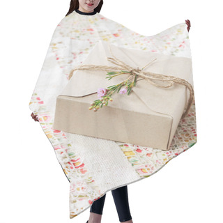 Personality  Hand Crafted Present Box Hair Cutting Cape