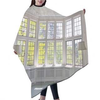 Personality  Bay Window Hair Cutting Cape