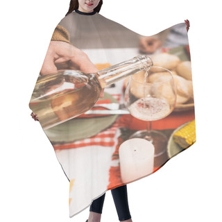 Personality  Cropped View Of Senior Man Pouring White Wine Into Glass During Thanksgiving Dinner Hair Cutting Cape