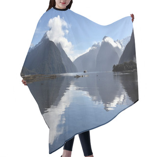 Personality  Milford Sound And Mitre Peak  Hair Cutting Cape