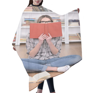 Personality  Library Hair Cutting Cape