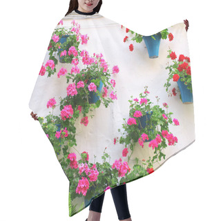 Personality  Flowerpots With Geranium Hair Cutting Cape