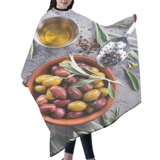 Personality  Tasty Olives In Bowl Hair Cutting Cape