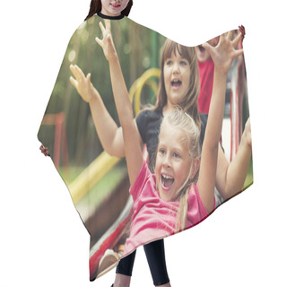 Personality  Happy Kids Playing On Slide Hair Cutting Cape