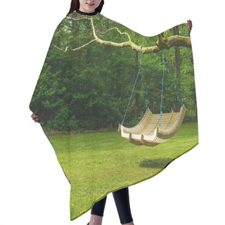 Personality  Swing Bench In Lush Garden Hair Cutting Cape