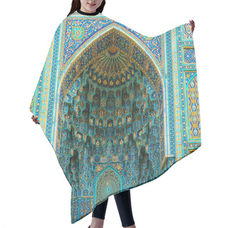 Personality  Wall Ornament Of The Cathedral Mosque Of Colorful Tiles Oriental Pattern Hair Cutting Cape
