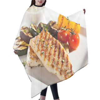 Personality  Fish Fillet Hair Cutting Cape