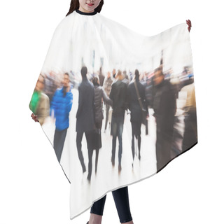 Personality  Abstract Crowd Of People In The City With Creative Zoom Effect Hair Cutting Cape