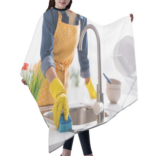 Personality  Cropped View Of Housewife With Sponge Cleaning Sink In Kitchen  Hair Cutting Cape