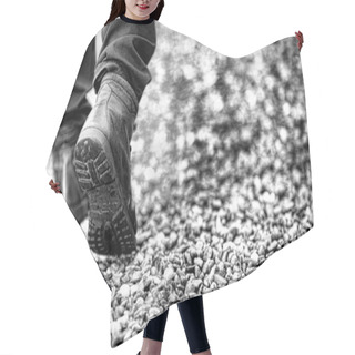 Personality  Walking On The Rain Hair Cutting Cape