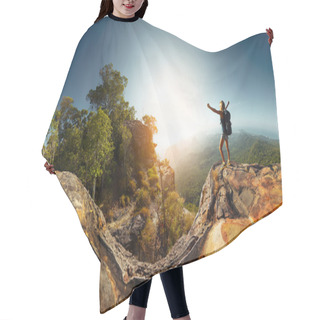 Personality  Hiker Hair Cutting Cape