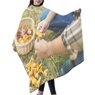 Personality  Man With Basket Picking Mushrooms In Forest Hair Cutting Cape