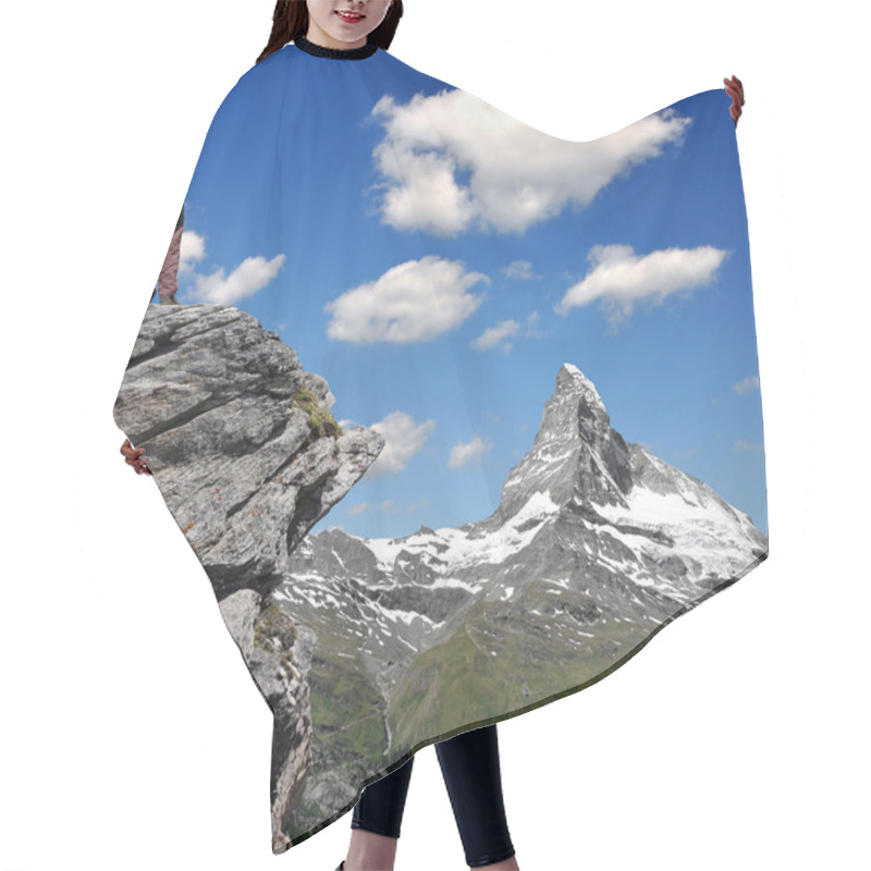 Personality  Girl Looking At The Beautiful Mount Matterhorn Hair Cutting Cape