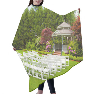 Personality  Wedding Venue And Chairs Hair Cutting Cape