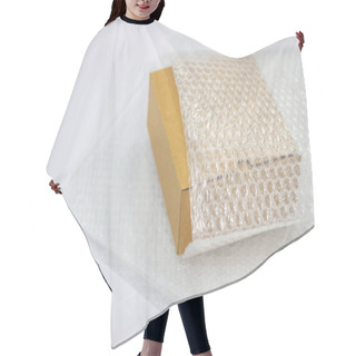 Personality  Bubbles Covering The Box By Bubble Wrap For Protection Product  Hair Cutting Cape