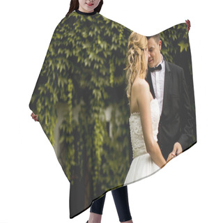 Personality  Wedding Couple Outdoor Hair Cutting Cape