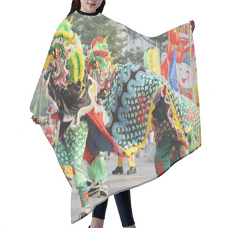 Personality  Chinese Playing Lion Dance Hair Cutting Cape