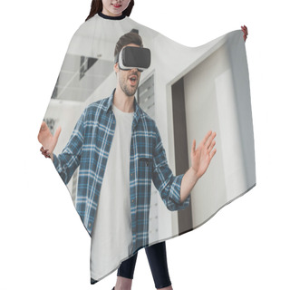 Personality  Excited Man Using Virtual Reality Headset In Living Room Hair Cutting Cape
