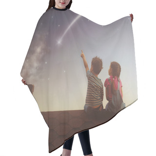 Personality  Boy And Girl Make A Wish Hair Cutting Cape