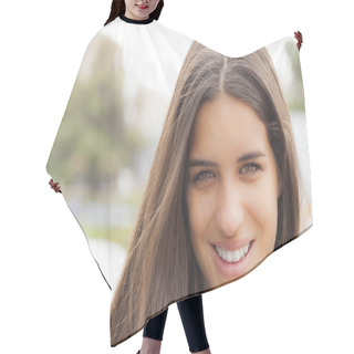 Personality  Smiling Pretty Hair Cutting Cape
