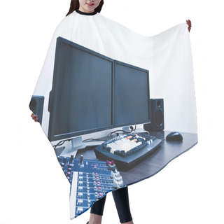 Personality  Video Editing Workstation Hair Cutting Cape
