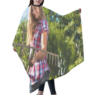 Personality  Gardening In Summer - Woman With Grate Hair Cutting Cape