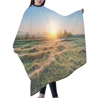 Personality  Frosty Morning Sunrise Hair Cutting Cape