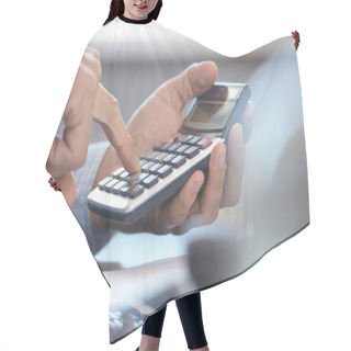 Personality  Businessman Working With Calculator Hair Cutting Cape