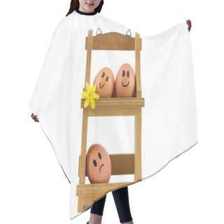 Personality  Wooden Egg Rack With Three Eggs With Facial Expressions Hair Cutting Cape