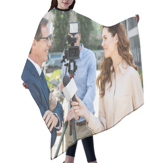 Personality  Cameraman And Female News Reporter With Microphone Interviewing Professional Businessman   Hair Cutting Cape